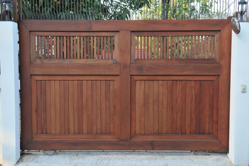 Driveway Fence Installation in Rockville, MD