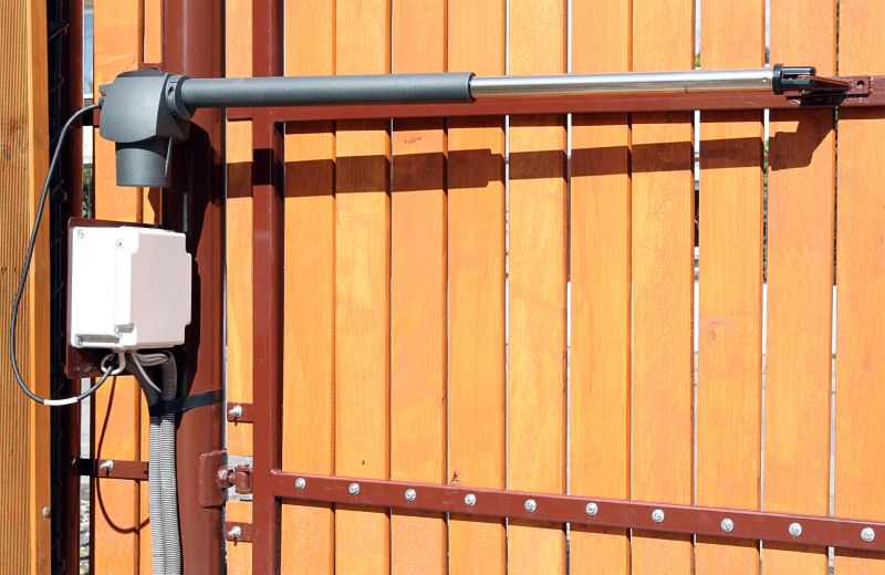 Products For Automatic Gate Opener Repairs in use